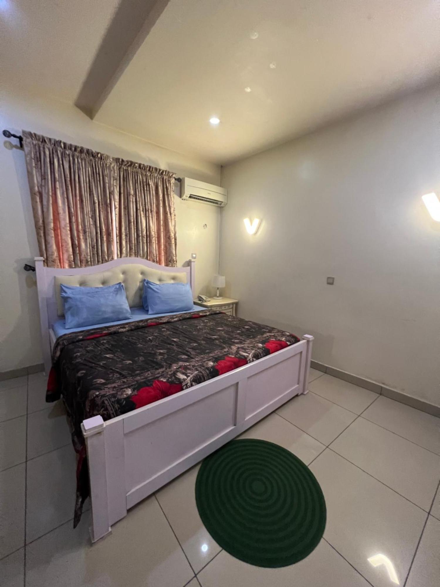 Greens Manor VI Lagos Exterior photo