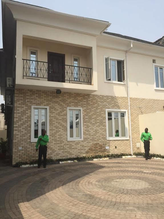 Greens Manor VI Hotel Lagos Exterior photo